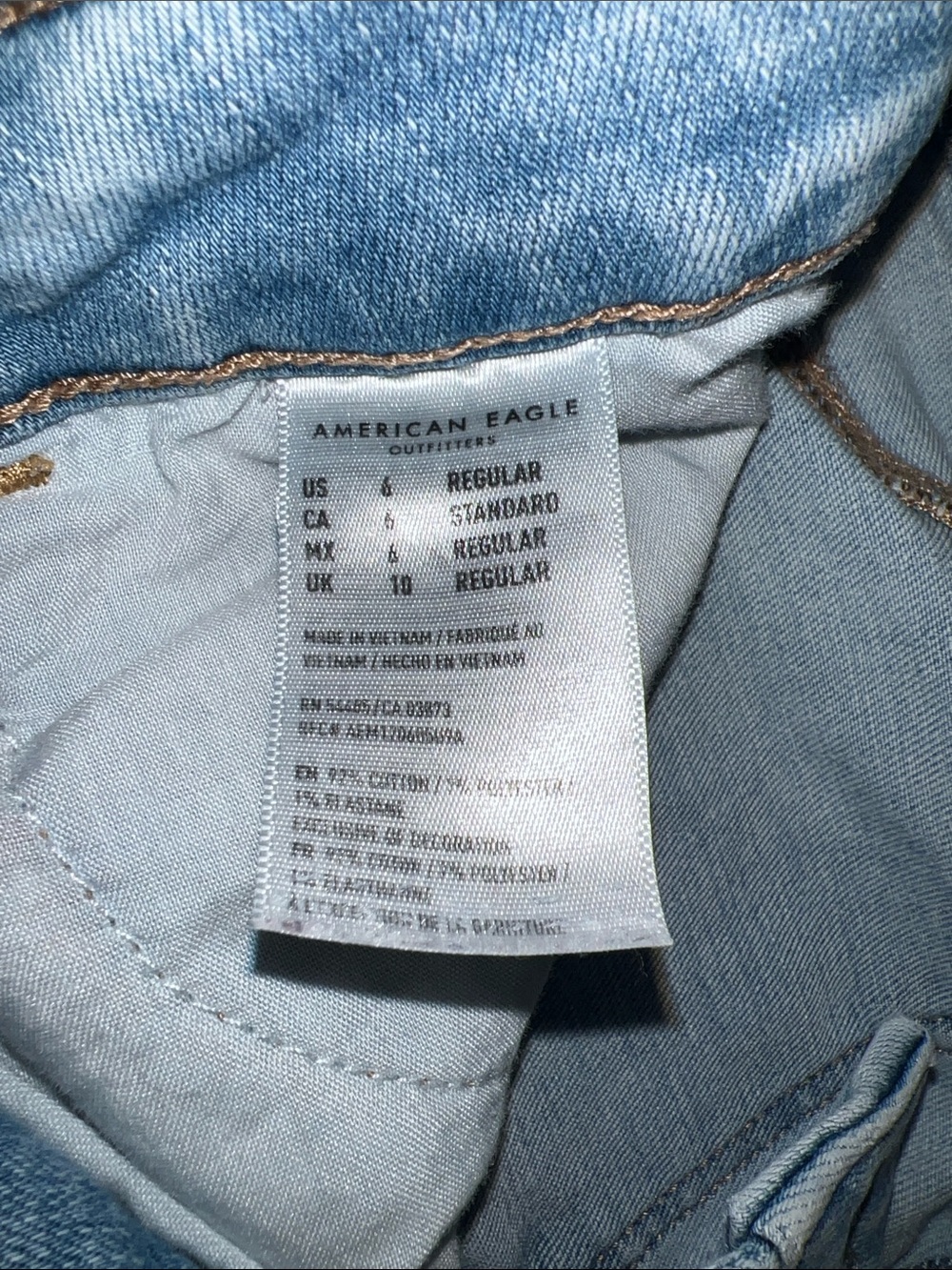 Bundle of 5 AE Jeans - Picture 2 of 15